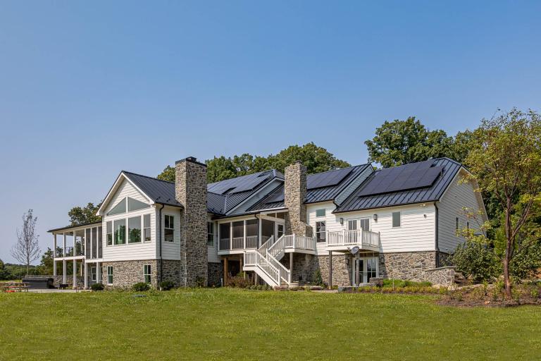 Metal house roof replacement