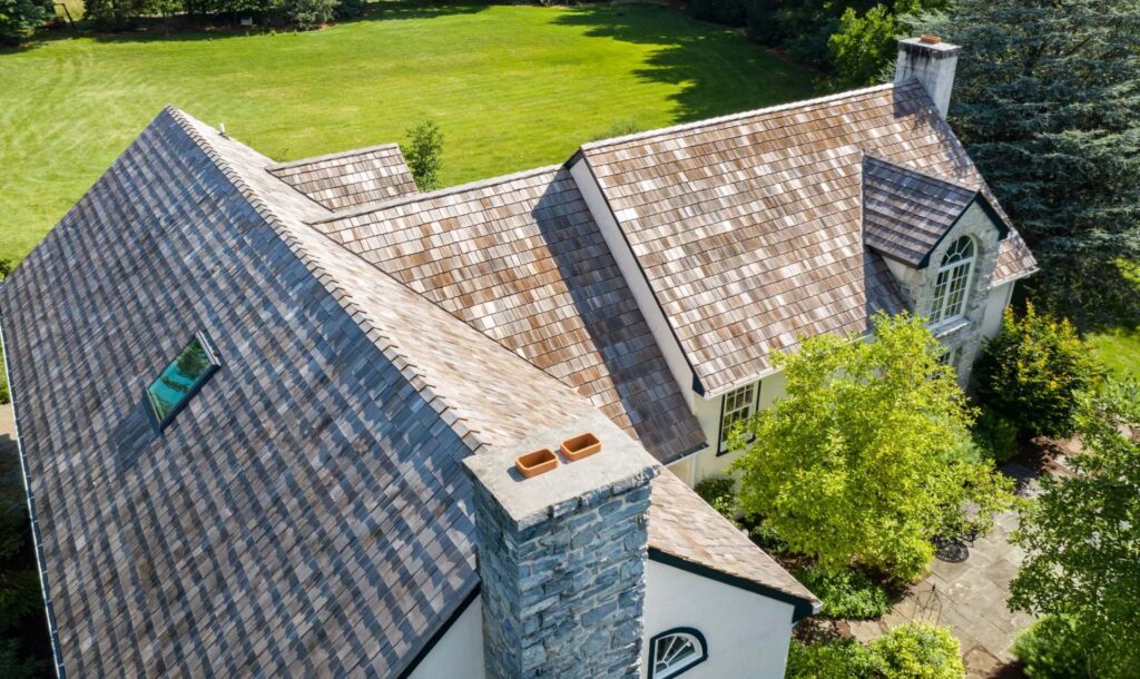 House & Garage Cedar Roofing, Manheim, PA